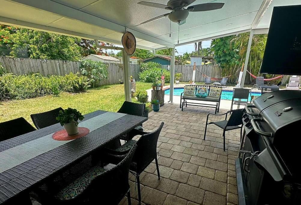 Sterling Heated Pool Village Boat Parking Wifi Bbq Family Getaway Cutler Bay Exterior photo